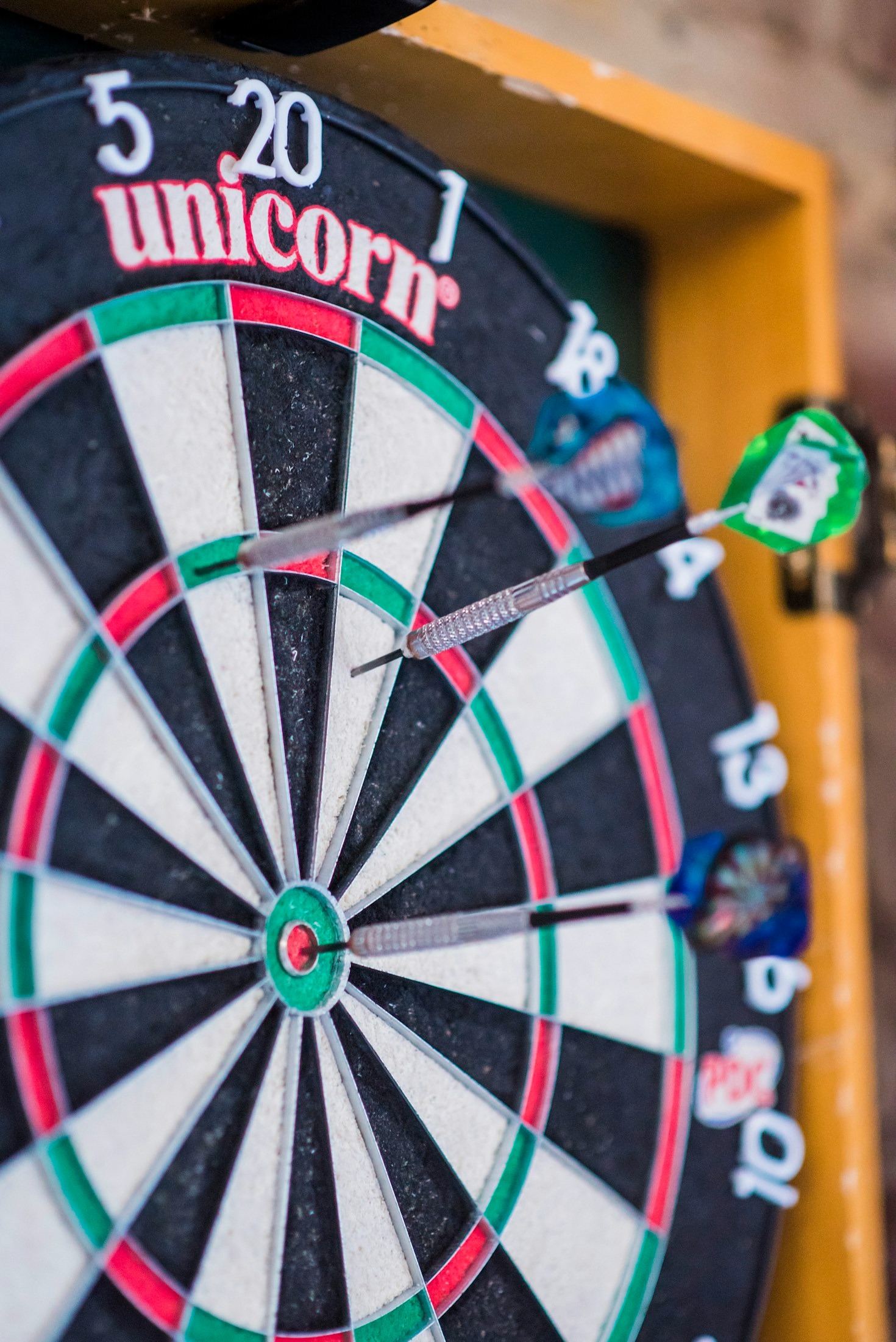 Mastering Competitive Strategies for Online Darts Games
